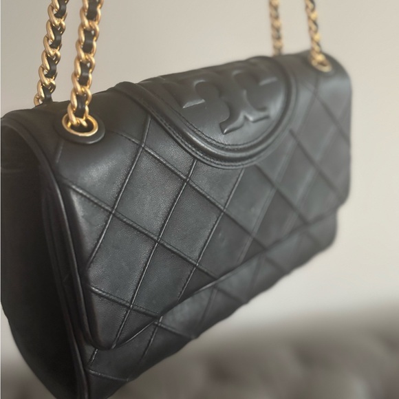 FLEMING SOFT CONVERTIBLE SHOULDER BAG